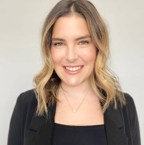 Meet your Posher, Lynn